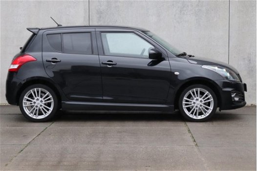 Suzuki Swift - 1.6 Sport / 136 PK / 5-DRS / CRUISE / STOELVERW - 1