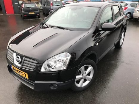 Nissan Qashqai - 2.0 Tekna Premium 2008 met 144dkm. +NAP voor 8350, - euro - 1