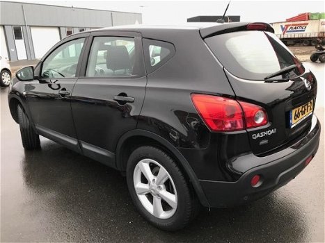 Nissan Qashqai - 2.0 Tekna Premium 2008 met 144dkm. +NAP voor 8350, - euro - 1