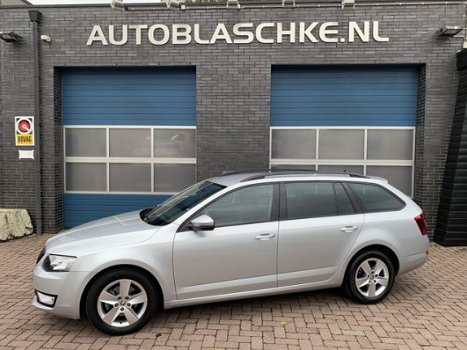 Skoda Octavia Combi - 1.4 TSI Grntech Style, Navi. 150pk - 1