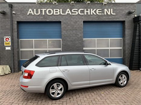 Skoda Octavia Combi - 1.4 TSI Grntech Style, Navi. 150pk - 1