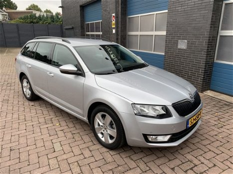 Skoda Octavia Combi - 1.4 TSI Grntech Style, Navi. 150pk - 1