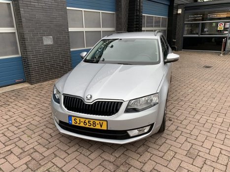 Skoda Octavia Combi - 1.4 TSI Grntech Style, Navi. 150pk - 1