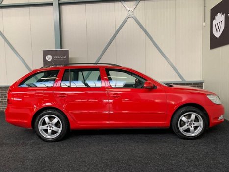 Skoda Octavia Combi - 1.2 TSI Elegance DSG PDC Cruise Rijklaar - 1