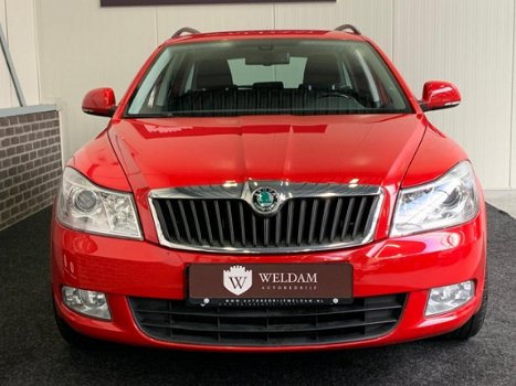 Skoda Octavia Combi - 1.2 TSI Elegance DSG PDC Cruise Rijklaar - 1