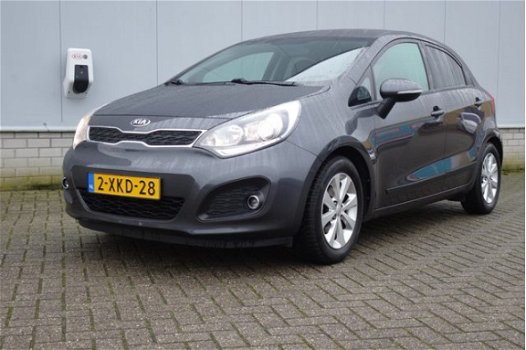 Kia Rio - 1.2 CVVT EXECUTIVELINE CLIMA | LMV | TREKHAAK | CV | RIJKLAAR - 1