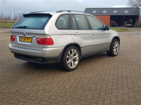 BMW X5 - 4.4i Executive - 1