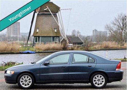 Volvo S60 - 2.4 Kinetic Dealer auto, Youngtimer - 1