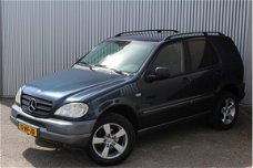 Mercedes-Benz M-klasse - 270 CDI YOUNGTIMER ZEER FRAAI