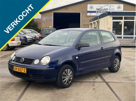 Volkswagen Polo - 1.2 Trendline/Stuurbkr/Elek.ramen/Nieuwe apk - 1