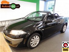 Renault Mégane - 1.6-16V Authentique CC