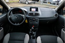 Renault Clio - 1.2 Special Line 5drs | Navigatie