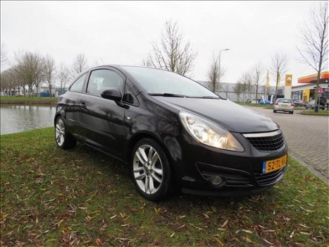 Opel Corsa - 1.4-16V Sport AIRCO LMV CRUISE *NL-AUTO - 1