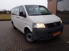 Volkswagen Transporter Kombi - 9-pers 1.9 TDI zeer mooi 300 Baseline personenbus 9-pers personenverv