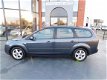 Ford Focus Wagon - 1.6-16V Futura CRUISE CONTROL LMV - 1 - Thumbnail