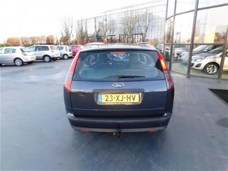 Ford Focus Wagon - 1.6-16V Futura CRUISE CONTROL LMV - 1