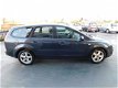 Ford Focus Wagon - 1.6-16V Futura CRUISE CONTROL LMV - 1 - Thumbnail