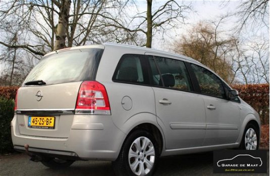 Opel Zafira - 2.2 Temptation - 1