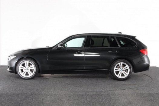 BMW 3-serie Touring - 320i Executive Sport - 1