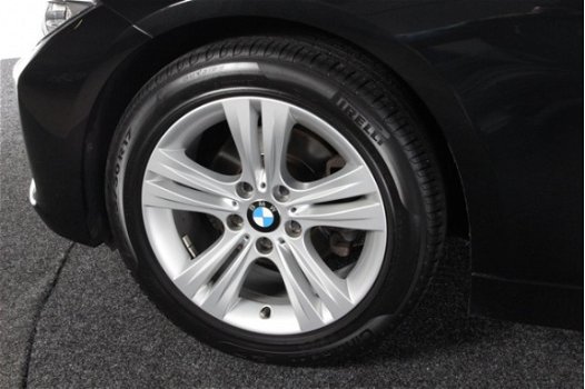 BMW 3-serie Touring - 320i Executive Sport - 1