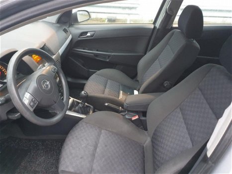 Opel Astra - 1.6 Enjoy - GRIJS - NETTE STAAT - ZONDAG OPEN - 1
