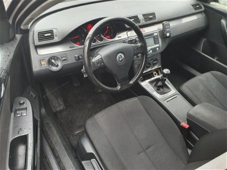 Volkswagen Passat Variant - 2.0 TDI Sportline - GRIJS - NAVIGATIE - 1