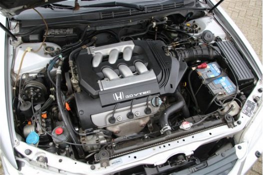 Honda Accord Coupé - 3.0i-24V V6 | BOSE | Leder | Stoelverwarming | APK 31-10-2020 | - 1