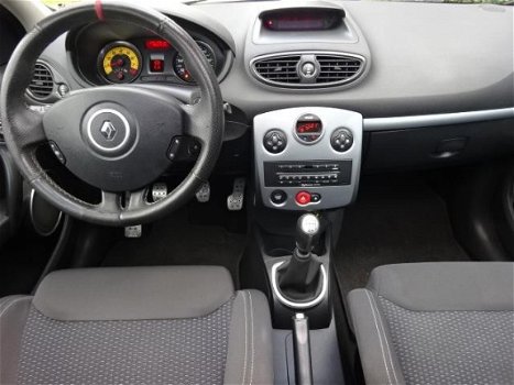 Renault Clio - 2.0 16V RS, bj.2007, grijs metallic, NAP met 129778 km.APK tot 02/2021, start/stop, p - 1