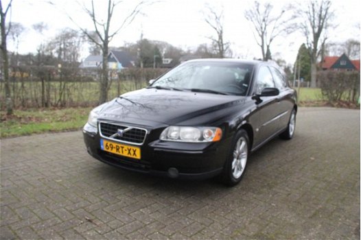 Volvo S60 - 2.4 Kinetic (245.000 Km) - 1