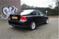 Volvo S60 - 2.4 Kinetic (245.000 Km) - 1 - Thumbnail