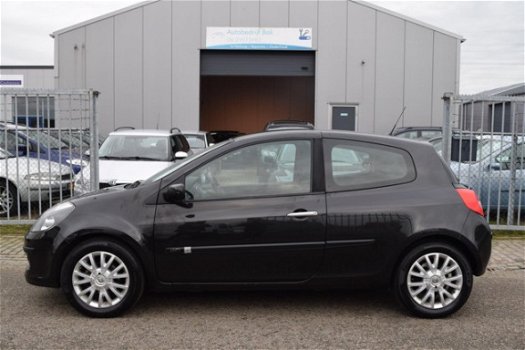 Renault Clio - 1.5 dCi Dynamique Luxe | Airco | Cruise | NAP + APK 7-2020 - 1