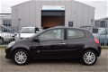 Renault Clio - 1.5 dCi Dynamique Luxe | Airco | Cruise | NAP + APK 7-2020 - 1 - Thumbnail