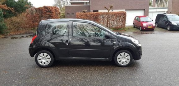 Renault Twingo - 1.2 Authentique - 1