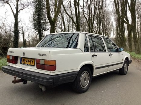 Volvo 740 - 2.3 GL |1E EIG|NW APK|1500 EURO - 1