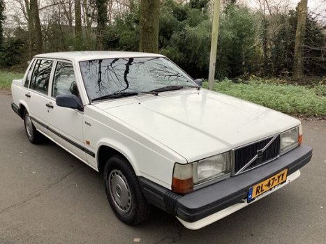 Volvo 740 - 2.3 GL |1E EIG|NW APK|1500 EURO - 1