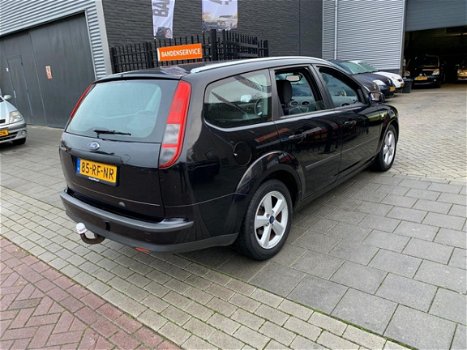 Ford Focus Wagon - 1.6-16V First Edition Trekhaak Airco NAP APK 1 Jaar - 1