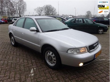 Audi A4 - 1.8 5V Advance *apk:02-2020* NIEUWJAARSKOOPJE - 1