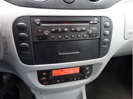 Citroën C3 - 1.4i Exclusive AIRCO *apk:03-2020* NIEUWJAARSKOOPJE - 1