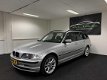 BMW 3-serie Touring - 318i Executive 2001 Grijs AIRCO / NAP - 1 - Thumbnail