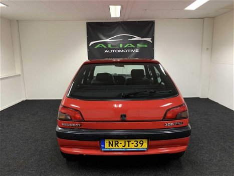 Peugeot 306 - 1.9 XRD Belfort 1996 Rood - 5-deurs - Bluetooth-AUX-USB - 1