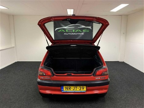 Peugeot 306 - 1.9 XRD Belfort 1996 Rood - 5-deurs - Bluetooth-AUX-USB - 1