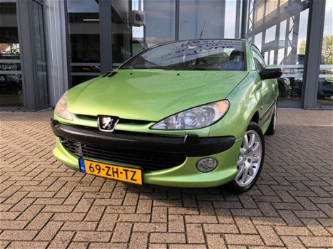 Peugeot 206 CC - 2.0-16V AIRCO - 1