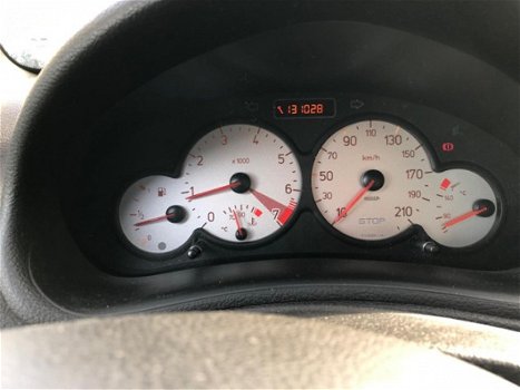 Peugeot 206 CC - 2.0-16V AIRCO - 1