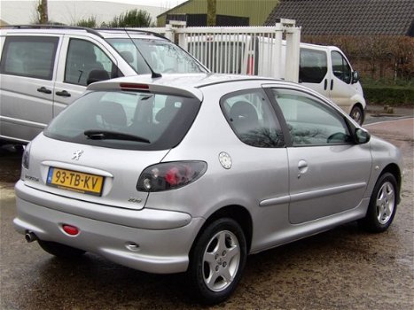 Peugeot 206 - AIR-LINE 1.4 75pk Airco - 1