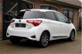 Toyota Yaris - 1.5 Hybrid Y20 - 1 - Thumbnail