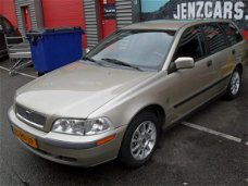 Volvo V40 - 1.8 Europa, AIRCO, CRUISE, APK 2-2021