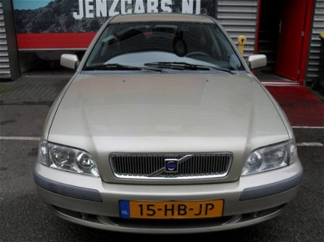 Volvo V40 - 1.8 Europa, AIRCO, CRUISE, APK 2-2021 - 1