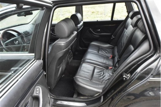 BMW 5-serie Touring - 530d Edition automaat/ leer/ apk tot 23-08-2020 - 1