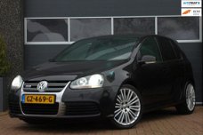 Volkswagen Golf - 3.2 R32 DSG / 5DRS / NAVI / LEDER / PDC