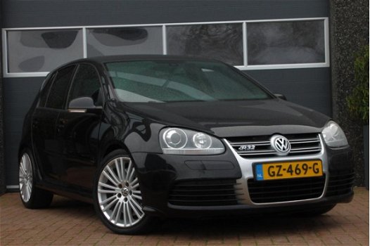 Volkswagen Golf - 3.2 R32 DSG / 5DRS / NAVI / LEDER / PDC - 1